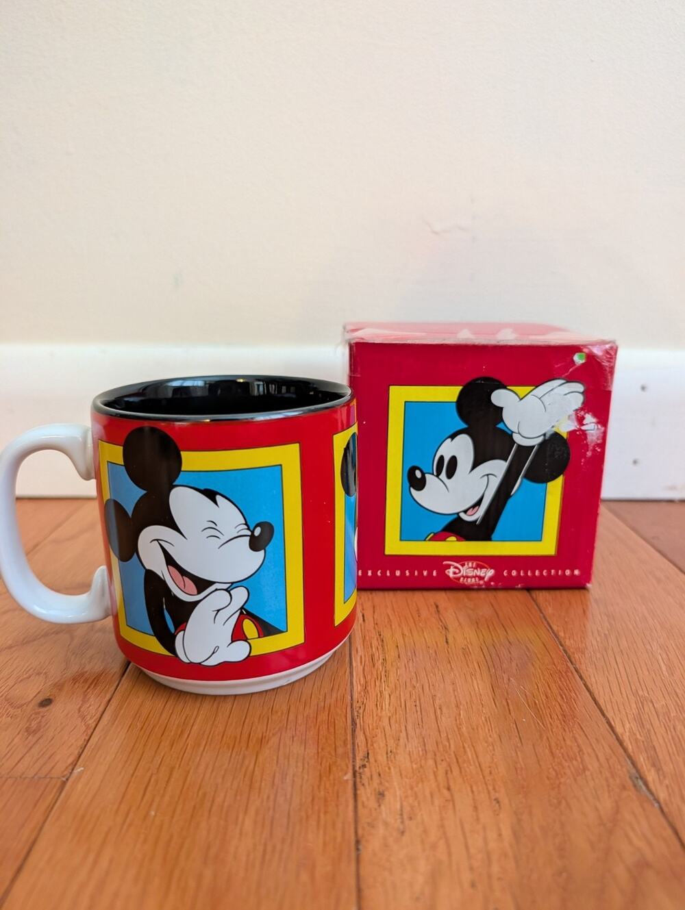 Mickey Mouse Coffee Mug Cup Ceramic The Disney Store with Box